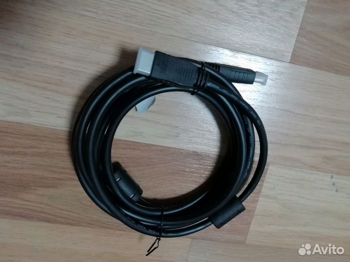 Hdmi, USB a-b,кабель питания,rca,Aux, переходник