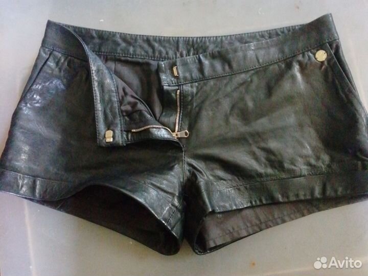 Шорты кожаные