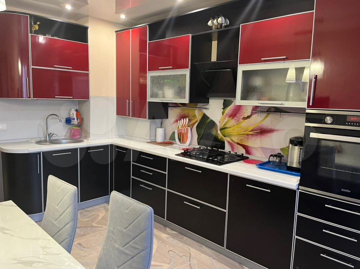 2-к. квартира, 65 м², 8/9 эт.