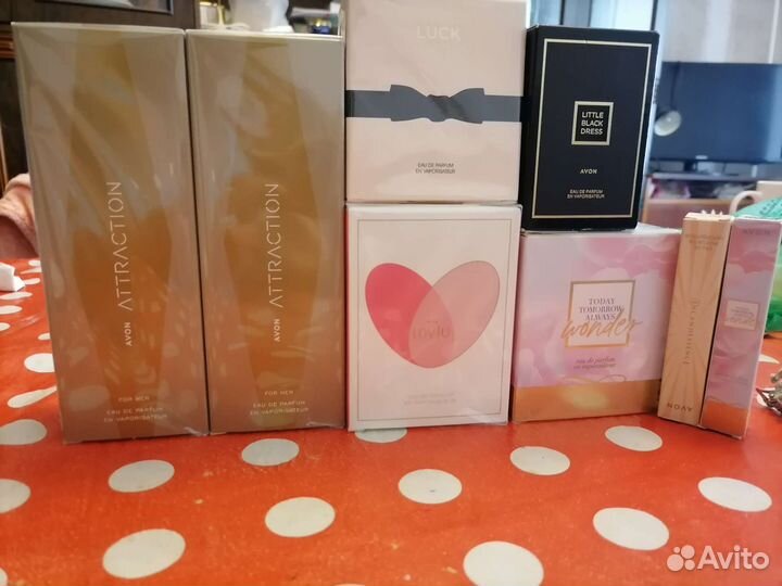 Парфюмерная вода от avon