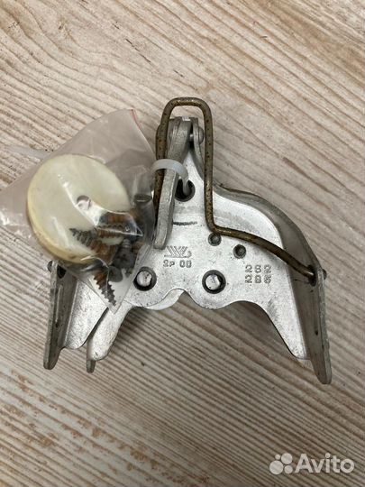 Крепления для лыж