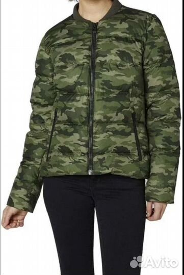 Пуховик Helly Hansen leonie down jacket M