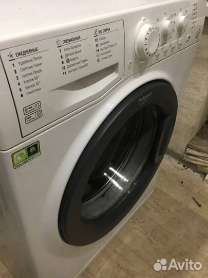 Стиральная машинка автомат