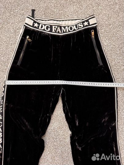 Костюм женский