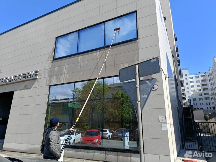 Мытьё фасадов/ витрин