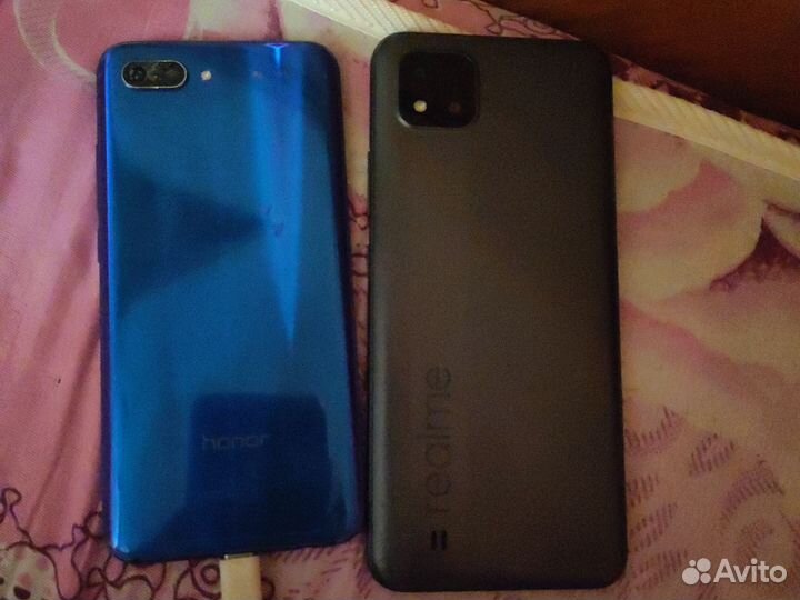 HONOR 10, 4/64 ГБ