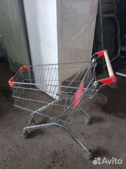Тележка покупательская
