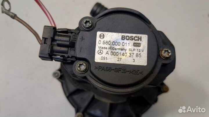 Нагнетатель воздуха Mercedes C W203, 2000