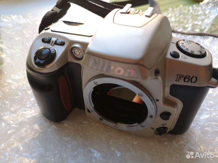 Nikon F60 пленочный