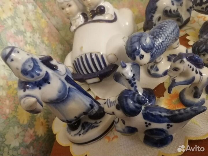 Фарфоровые статуэтки