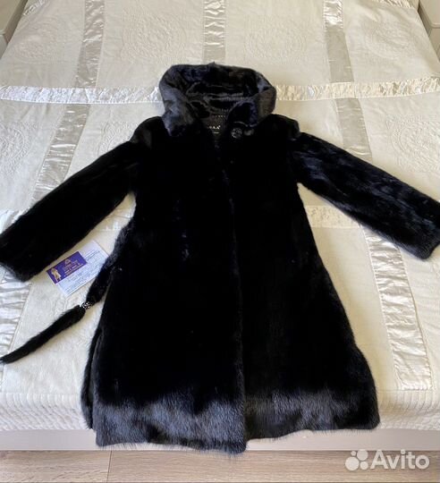 Шуба норковая с капюшоном 42 44