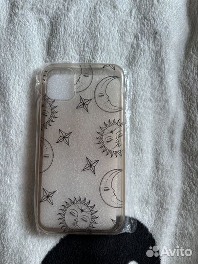 Чехол на iPhone 11 и чехол на iPhone 6s