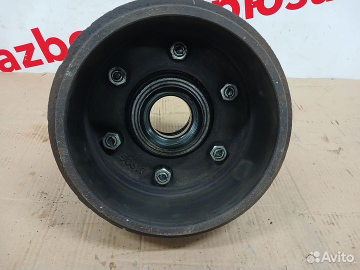 Тормозной барабан со ступицей Isuzu Elf 66
