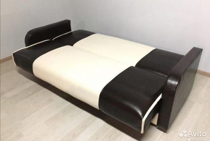 Диван Кожаный 02733