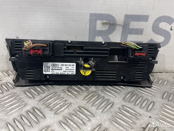 Блок управления климатической установкой Audi A6