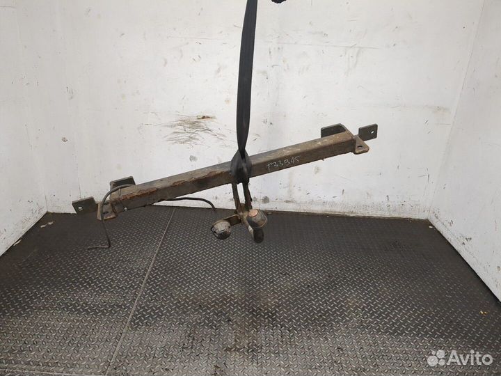 Прицепное устройство Opel Astra J, 2011