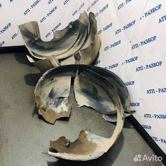 Volvo S60 Локер подкрылок (Авторазбор Атп)