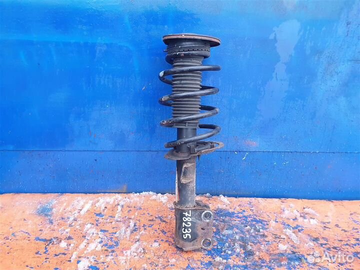 Стойка передняя правая Ford Mondeo 5 2014-2019