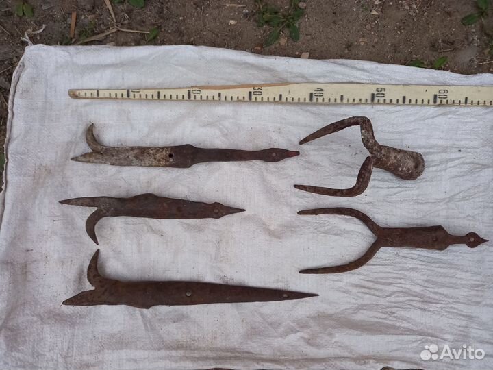 Вилы, багры, Пешня