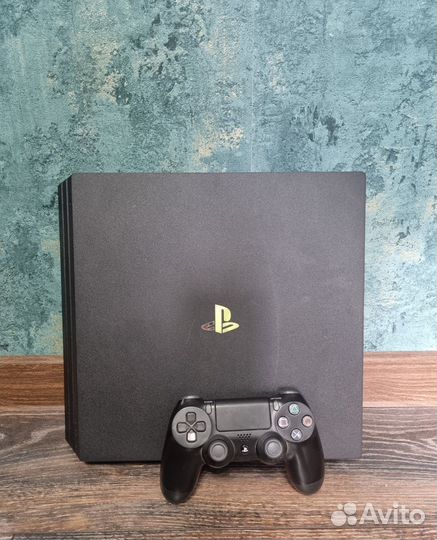Sony PlayStation 4 ps4 pro 1tb с играми