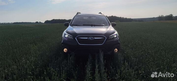 Subaru Outback 2.5 CVT, 2018, 100 000 км
