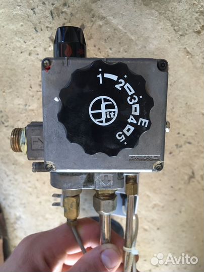 Клапан газовый Sit 610 AC3