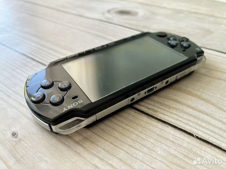 Sony PSP 2008 Piano Black с коробкой