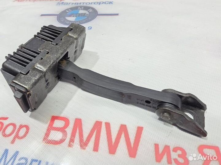 Ограничитель двери передний Bmw X5 E53 M54B30 2003