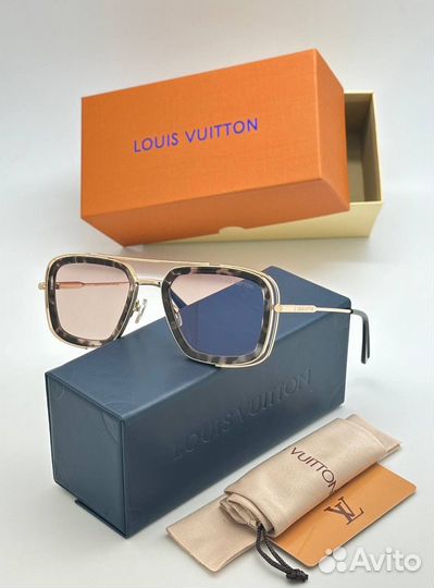 Солнцезащитные очки Louis Vuitton