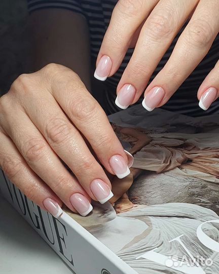 Наращивание ногтей