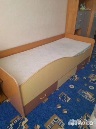 Продам кровать бу