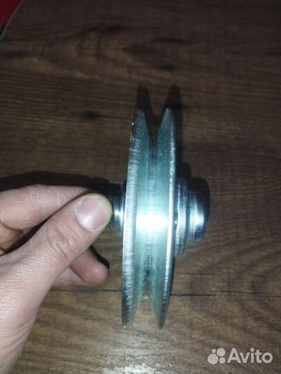 Ролик натяжителя голый газ- 3302, 53 с дв.змз 402