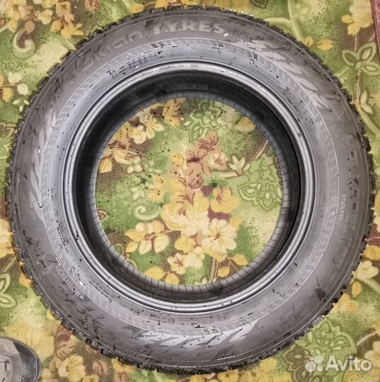 Nokian Tyres Hakkapeliitta R3 SUV 235/60 R18 107R