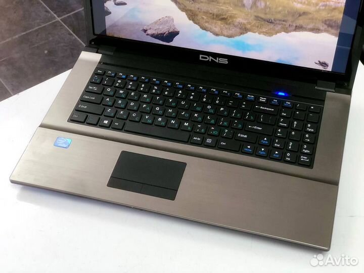 Ноутбук 17 дюймов + SSD Гарантия