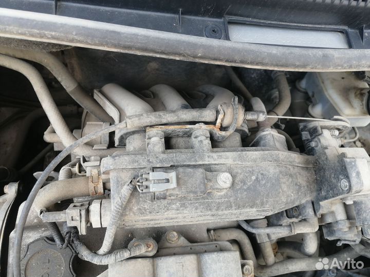 Впускной коллектор на Spark matiz 0.8