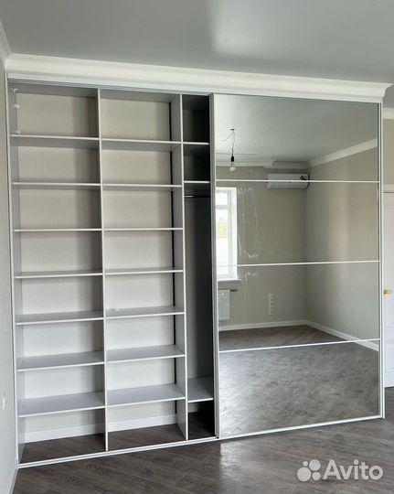 Шкаф-купе в стиле IKEA