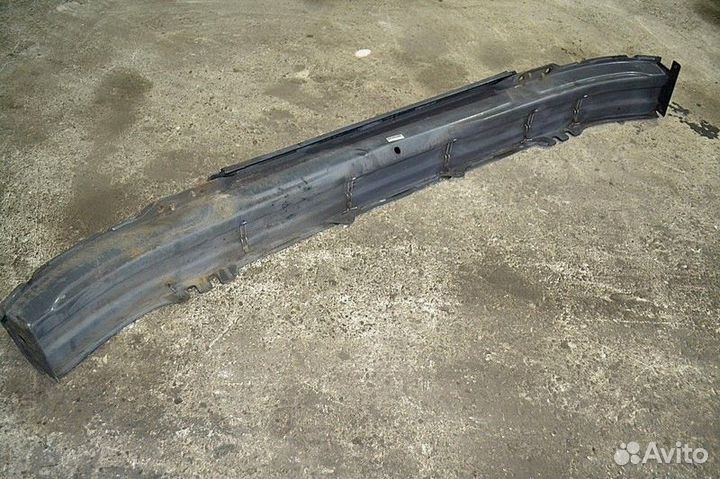 Усилитель переднего бампера scania P-series (01.04