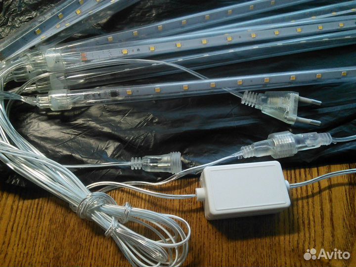 LED Гирлянда-Сосулька (длина 50см) ширина 3.5м