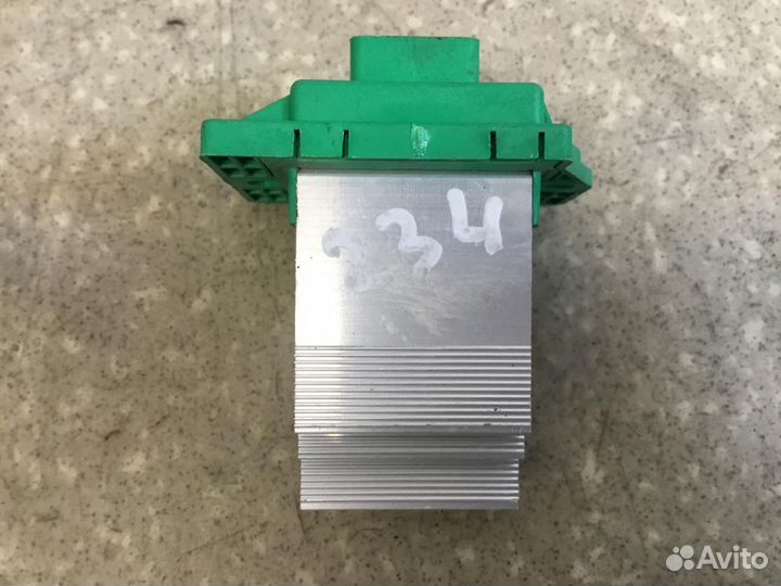 Резистор отопителя Kia Sportage 2010-2015