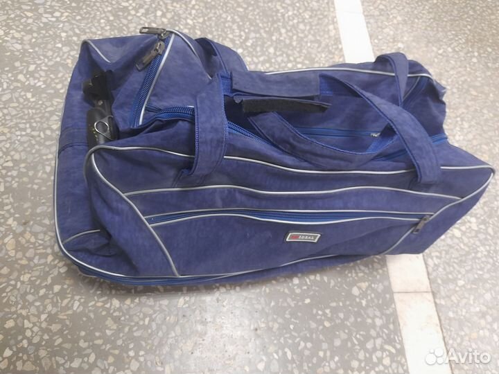 Сумка на колесах