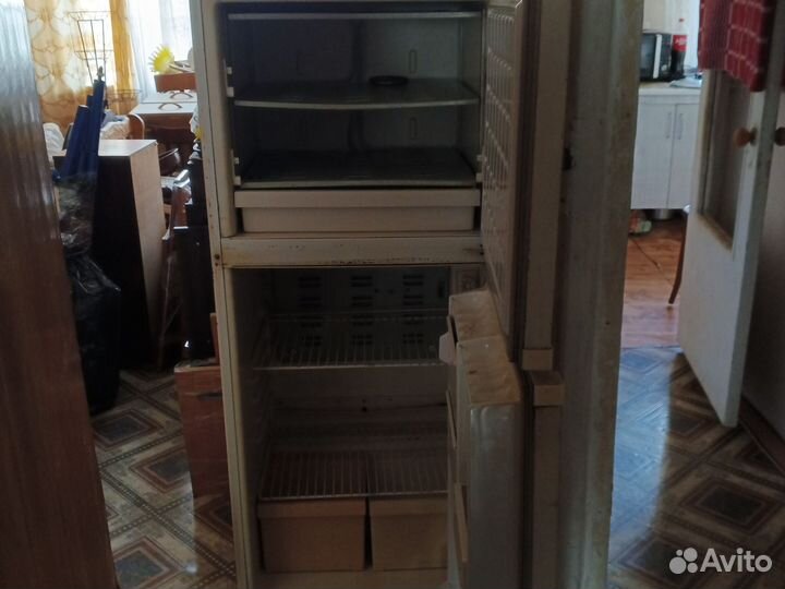 Холодильник бу