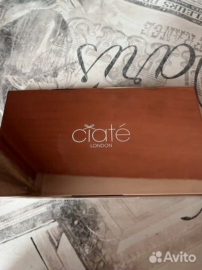 Палетка теней ciate london