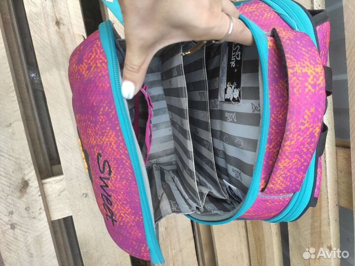 Школьный рюкзак