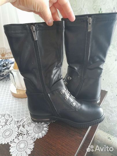 Сапоги новые для девочки