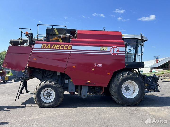 Комбайн Гомсельмаш КЗС-1218 (Палессе GS12), 2015