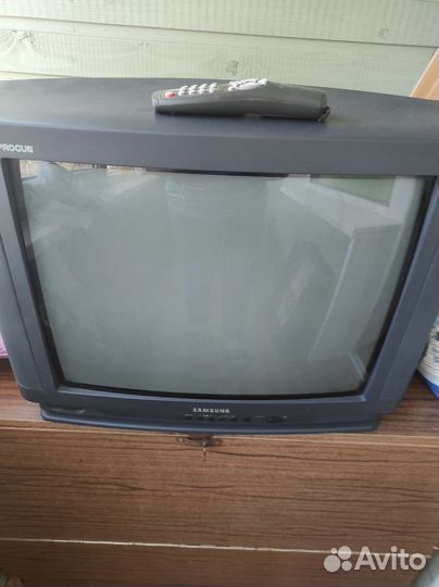 Телевизор Самсунг
