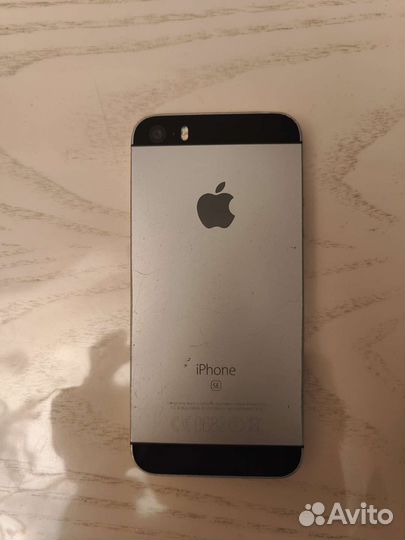 Телефон iPhone