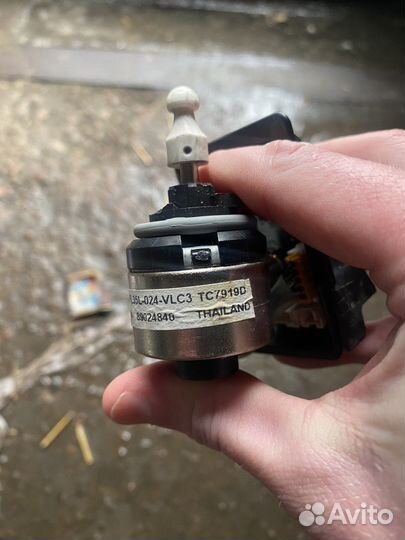 Мотор автокорректора фар Opel Vectra C