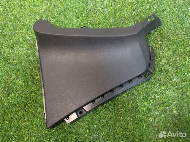 Накладка консоли правая Opel Astra J хэтчбек 5дв