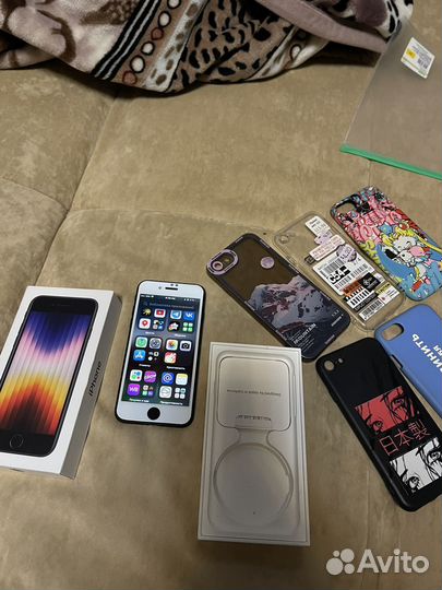 iPhone SE (2022), 64 ГБ